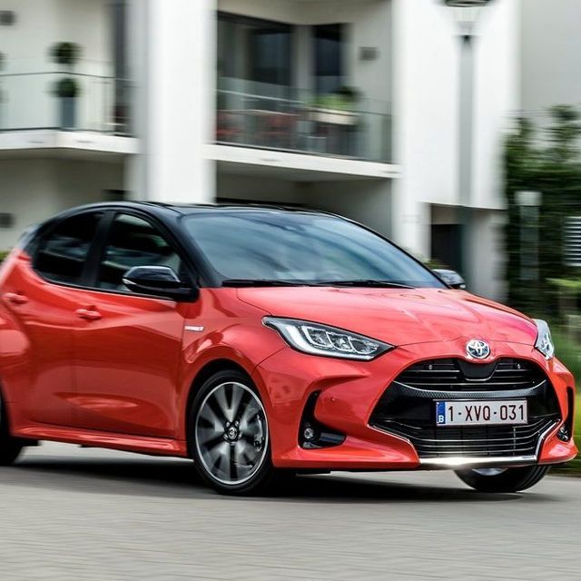 新车速递：全新欧版丰田Yaris华丽大变身 颜值吊打新飞度？