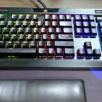 拆洗美商海盗船K70 RGB青轴机械键盘，不愧是自用好物