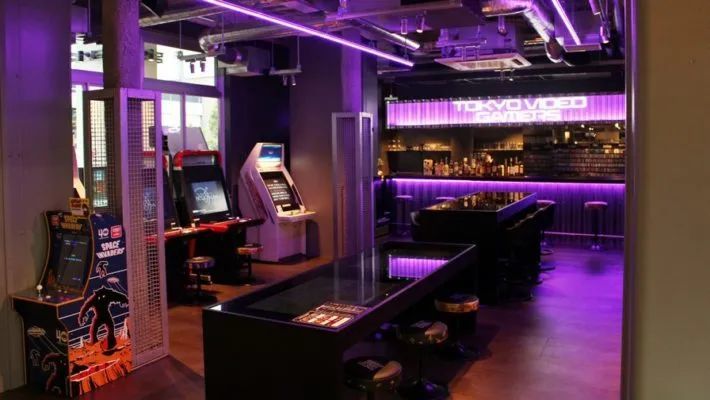 日本首家有官方授权的电子游戏酒吧在东京开业了