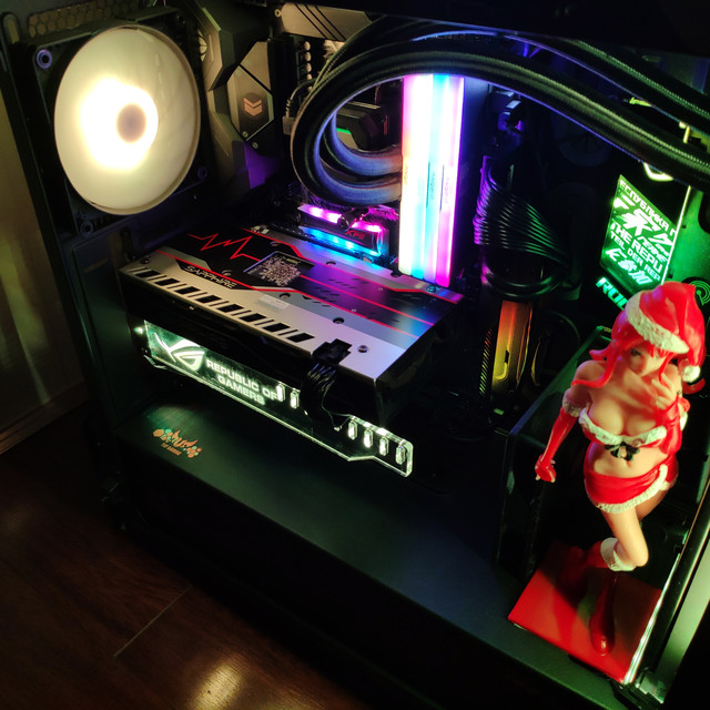 RTX3090已发布，600元入手满血版蓝宝石矿渣RX580显卡值不值