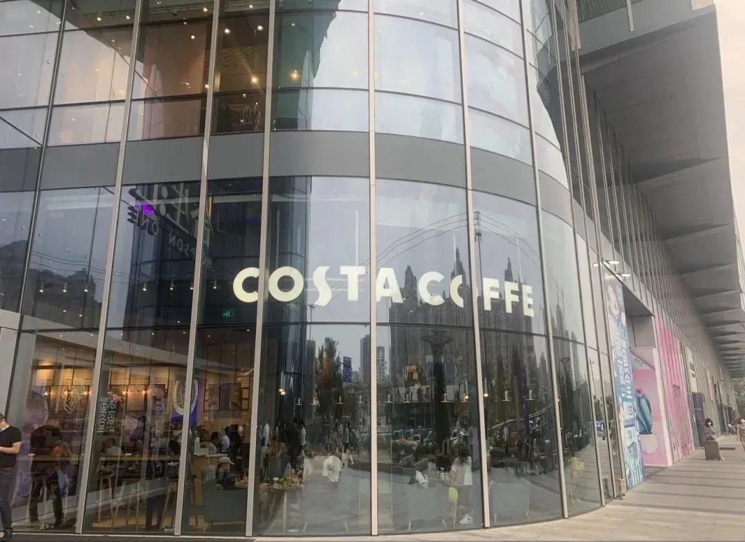 连锁品牌咖啡Costa大裁员！