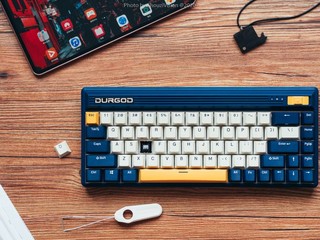 致敬小霸王的复古小键盘，杜伽Fusion