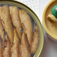 给生活加点盐 篇一：用日剧的方式吃鱼罐头，味道是不是会更好？