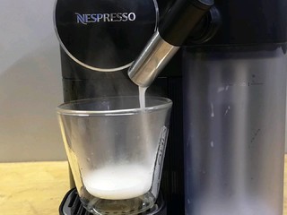 用Nespresso来一杯卡布奇洛