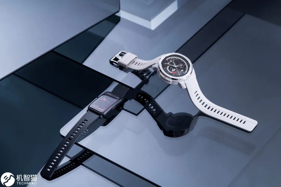 荣耀手表ES/GS Pro抢先体验：买手环还是手表，它们给了参考答案