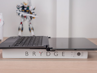Brydge  Pro +蓝牙键盘开箱