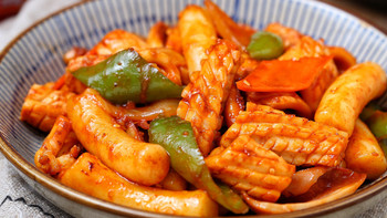 火爆夜市的韩式小吃，Q弹美味、香辣过瘾，空口就能吃光一大盘！