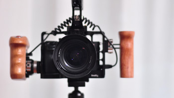 铁甲威龙，斯莫格兔笼打造最强摄影视频双需求。