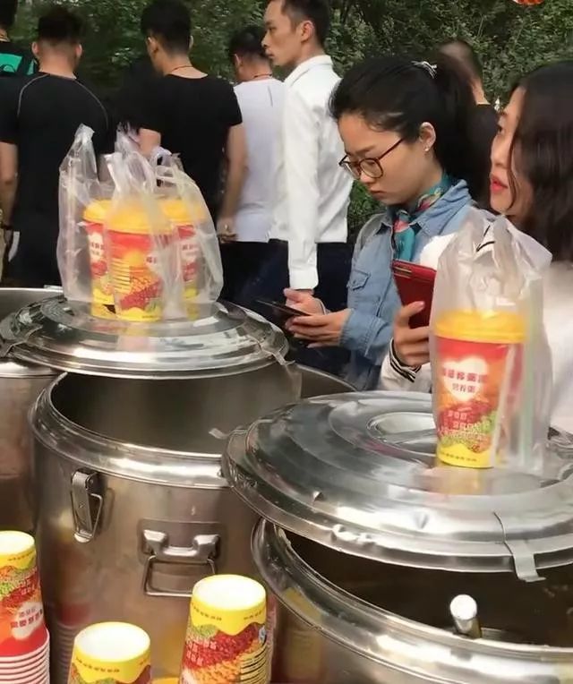 北京真的没有早餐！