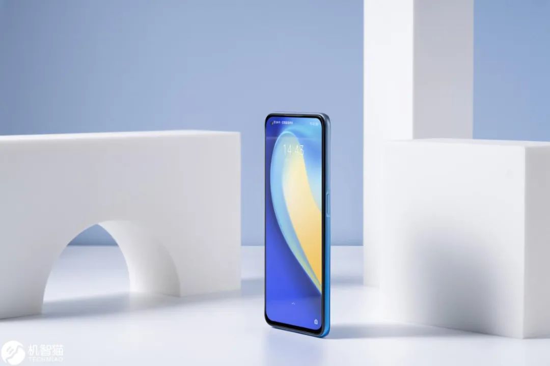 realme Q2抢先体验：配置上的又一次“排列组合”