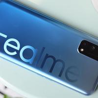 realme 真我Q2评测：千元双5G，120Hz高刷更强芯