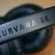 声音甜美，经典升级“声晰飞”，创新 Aurvana LIVE! SE 耳机体验
