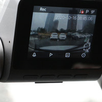 车载设备 篇七：智能行车记录仪的天花板就是它?电子狗、GPS内置！70迈A500评测