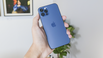 它是大家都满意的海蓝色？iPhone 12 Pro海蓝色开箱、拍照深度体验