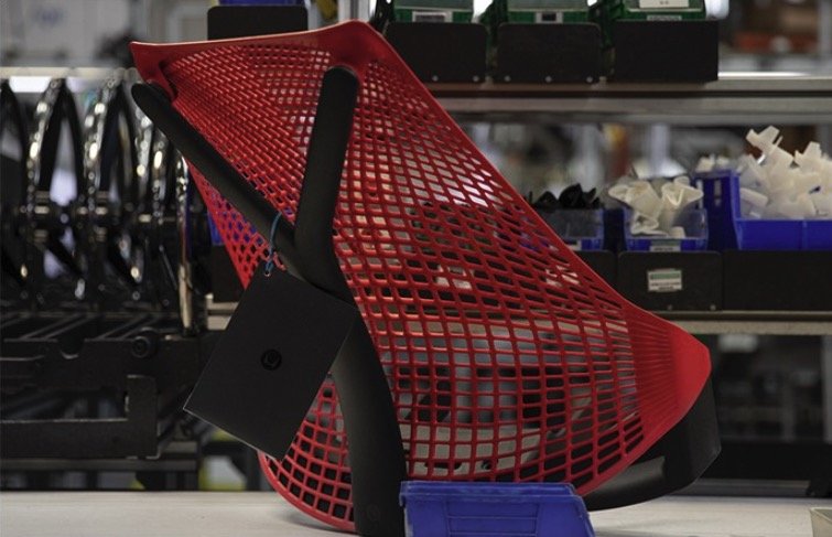 是心动啊！Herman Miller 人体工学 Sayl 电竞椅，霓虹绿炫酷上新