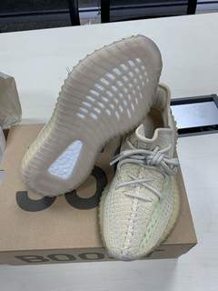 adidas yeezy 350 亚麻