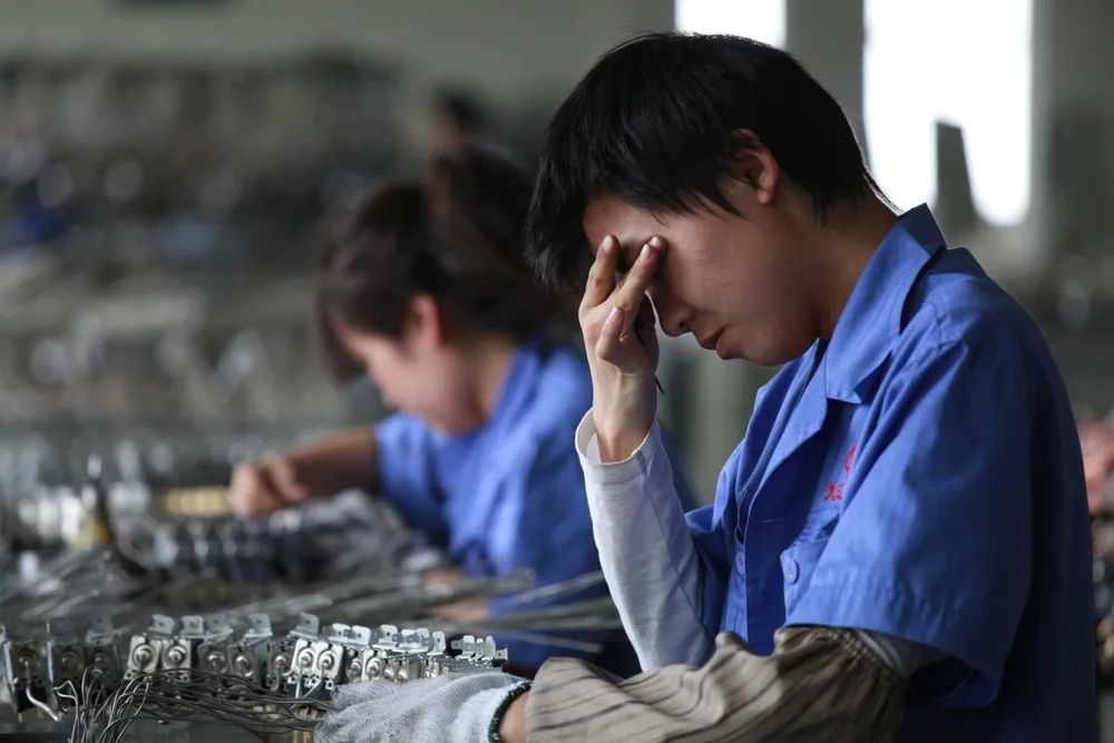 为什么中国男性自杀率开始高于女性了？