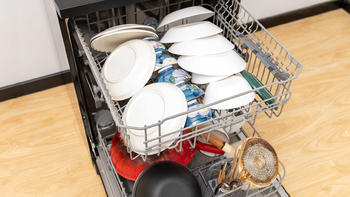 蘑菇玩家居 篇三：双微蒸汽洗，干净更除菌、海尔智能开门烘干系列消毒型洗碗机 深入评测