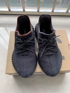 adidas yeezy 350v2黑