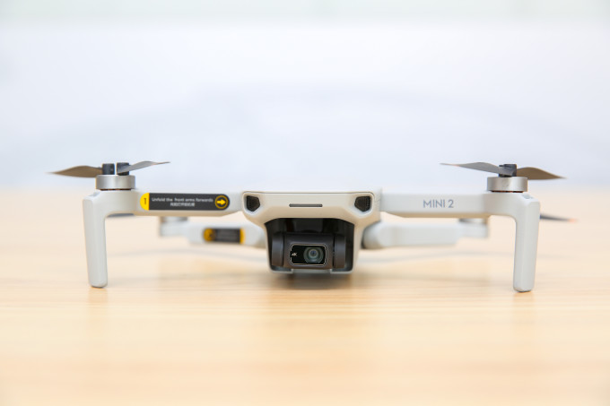 迷你无人机的完整形态来了?大疆Dji Mini 2无人机开箱试飞