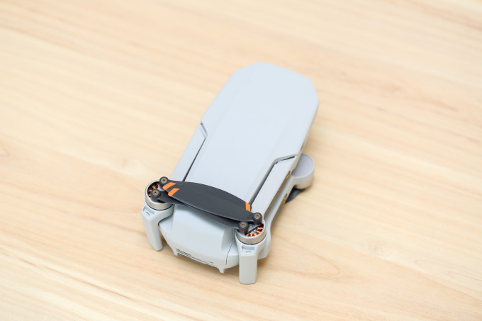 迷你无人机的完整形态来了?大疆Dji Mini 2无人机开箱试飞