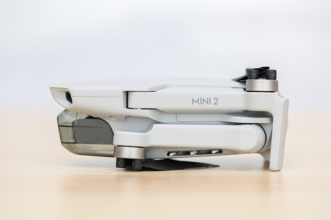 迷你无人机的完整形态来了?大疆Dji Mini 2无人机开箱试飞