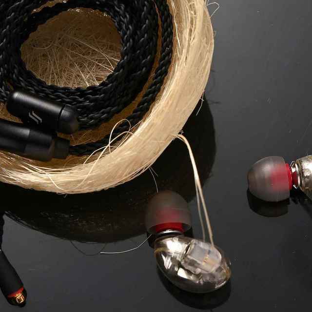 让舒尔se846多方面优化的耳机升级线W90