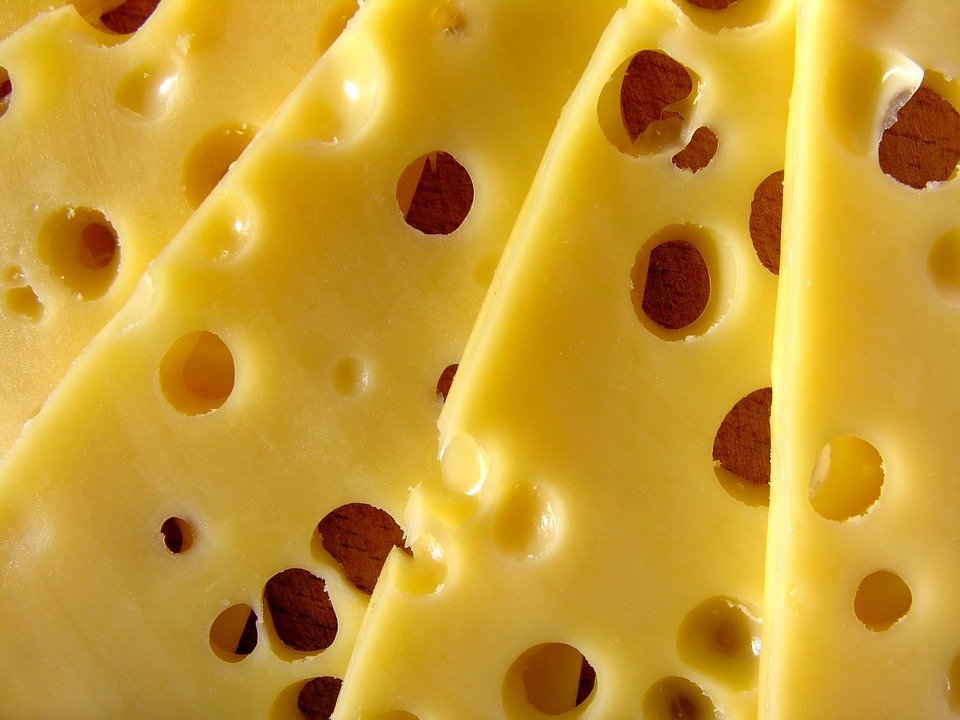食客：天然奶酪？再制干酪？借妙可蓝多聊聊我们熟悉又陌生的奶酪