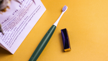 欧可林Air 2电动牙刷使用体验：主打超静音与柔软刷毛