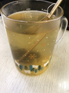 秋冬季节一杯热的蜂蜜柚子茶才舒坦