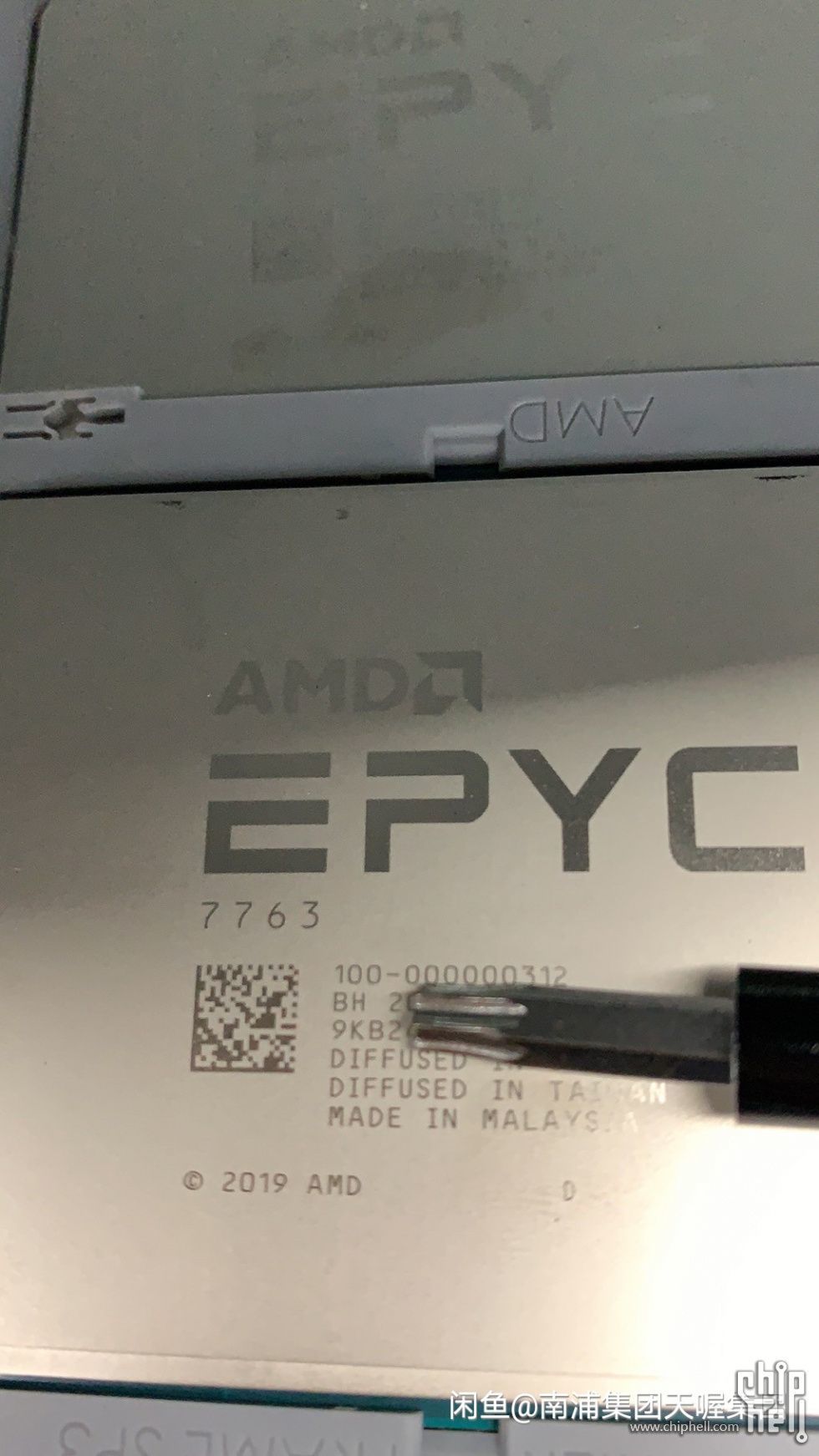 发力服务器市场：AMD新一代EPYC实物现身，采用Zen 3架构