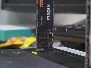 东芝凯侠rc10 512GB ssd