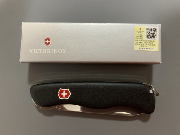 维氏瑞士军刀哨兵111mm