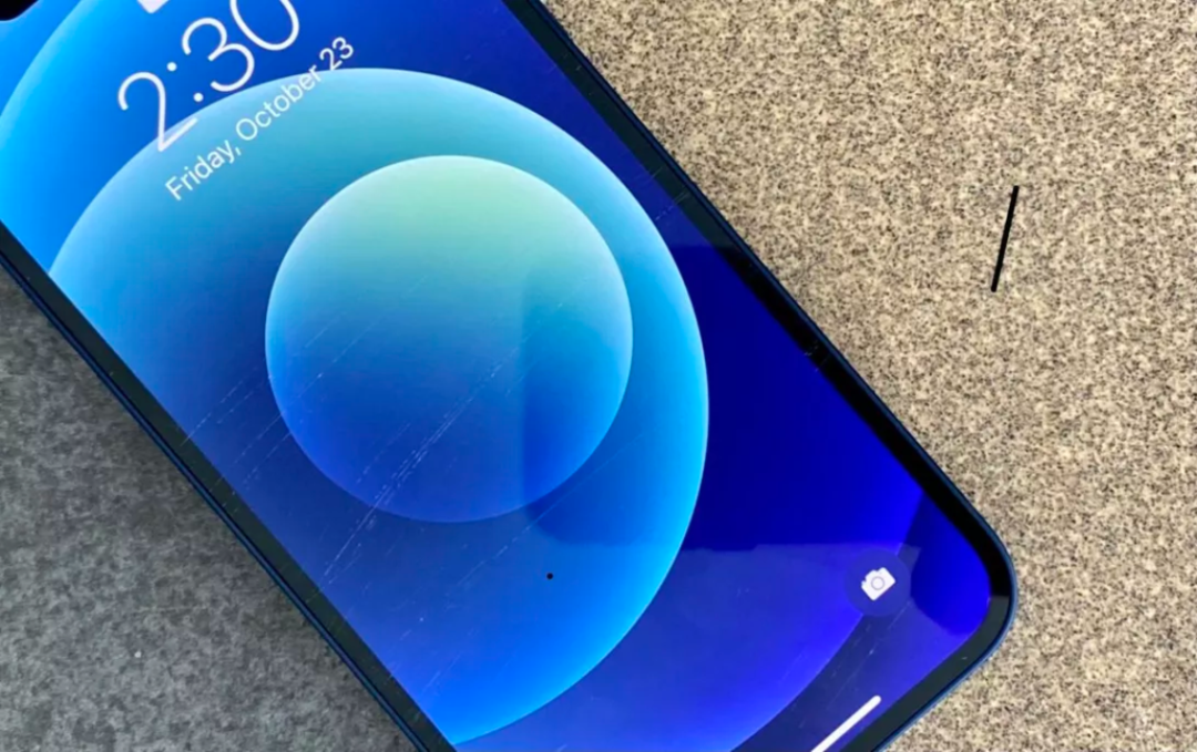 超瓷晶面板的iphone 12真的四倍抗跌落?测试结果惊呆了
