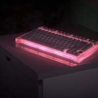 怒喵科技 发布新款CYBERBOARD 冰霜圣诞版键盘，售价约3300元圣诞前开售