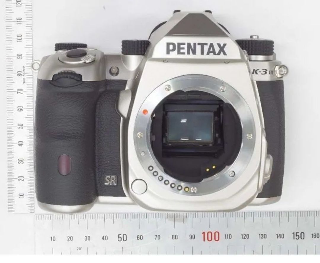 全幅微单当道的今天，APS-C相机应该如何选择？