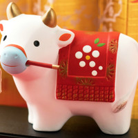新年限量招福礼：日本知名生肖品牌上新牛年招福摆件，新年串门伴手礼有了！