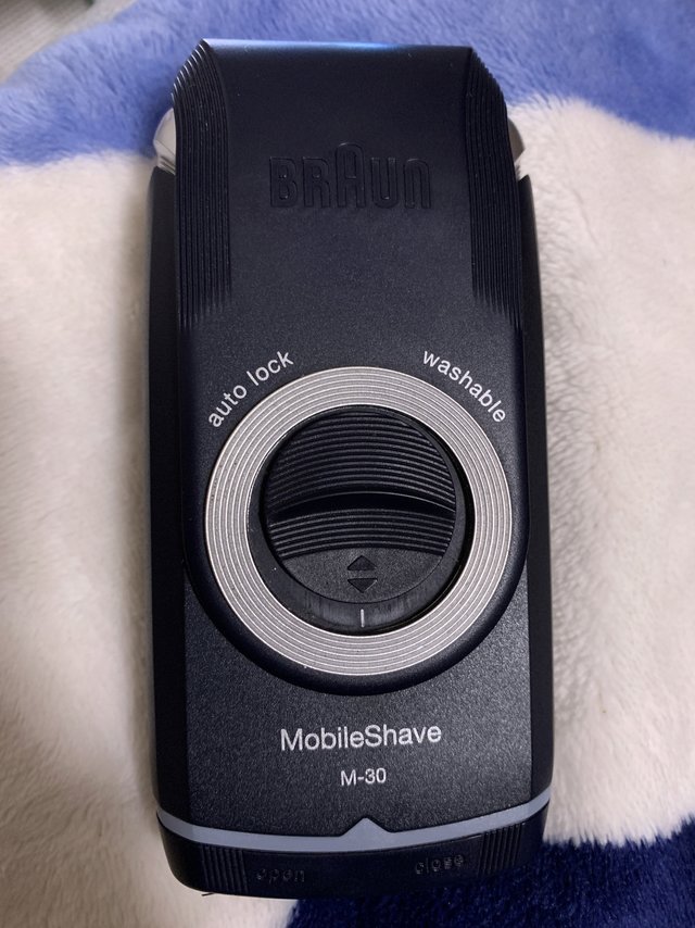 每次小出门都带的博朗便携入门剃须刀