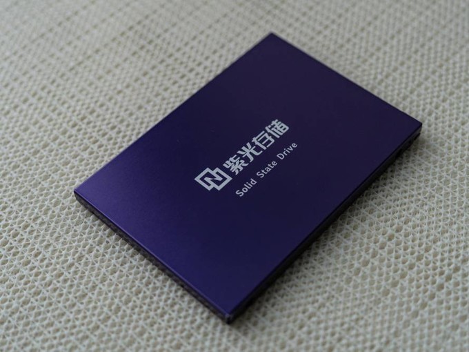紫光存储硬盘