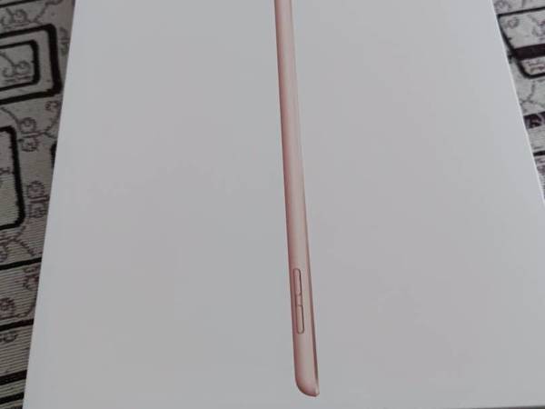 苏宁iPad2020版这个价格值不值？