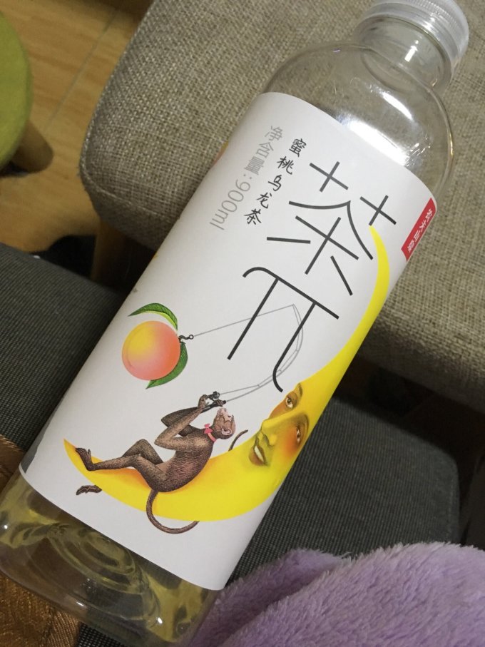 农夫山泉茶类饮料怎么样 900ml超大容量桃子乌龙茶_什么值得买