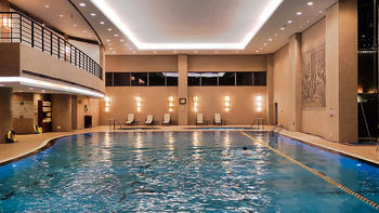 五星级酒店的泳池怎么样？ 篇二：北京瑞吉酒店游泳体验分享 
