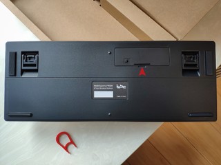 iKBC w200 红轴机械键盘