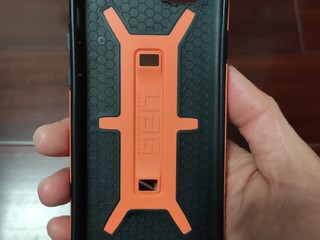 超防摔的iPhone手机壳-UAG