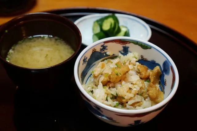 在这里吃过一次米其林日本料理之后，我再也不相信日剧了
