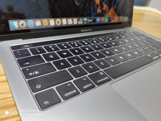 陪伴我4年的macbook pro