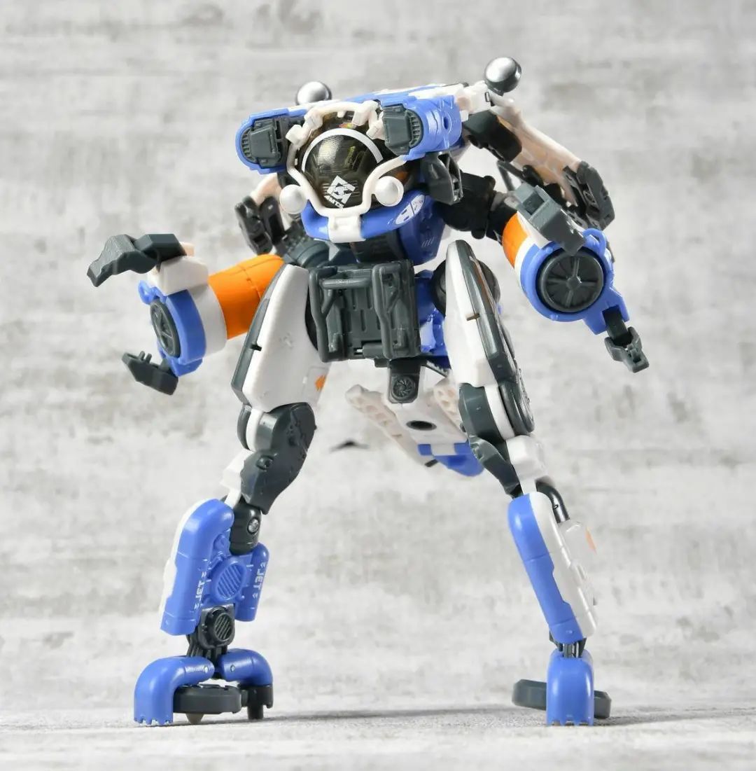 78动漫官方评测52toysmegabox深潜者