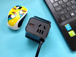 摩天轮USB智能魔方插座