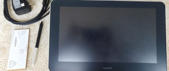 Wacom one万与创意数位屏评测
