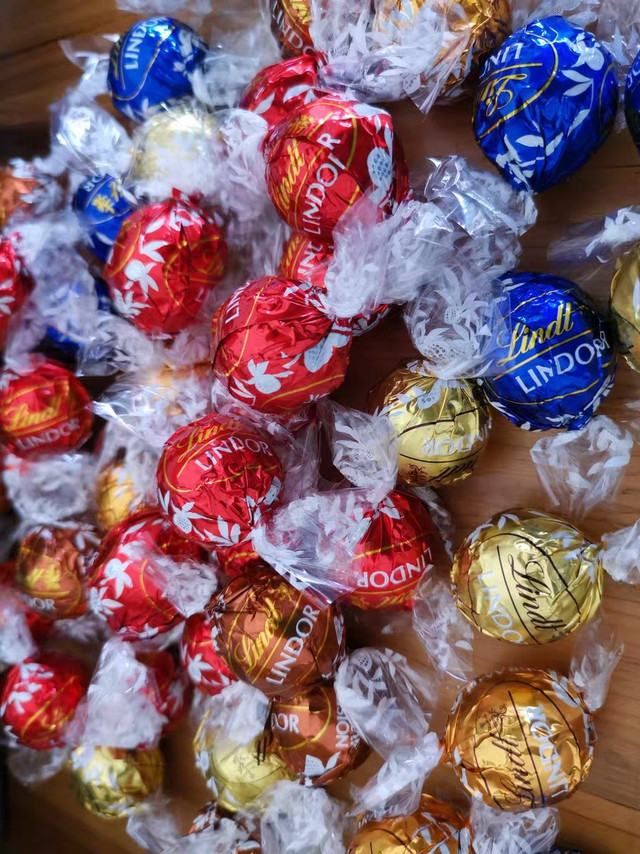 甜蜜暴击！瑞士莲软心球巧克力